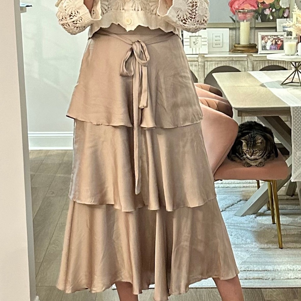 NWT Elegant Flowy Satin Tiered Layered Skirt S or L